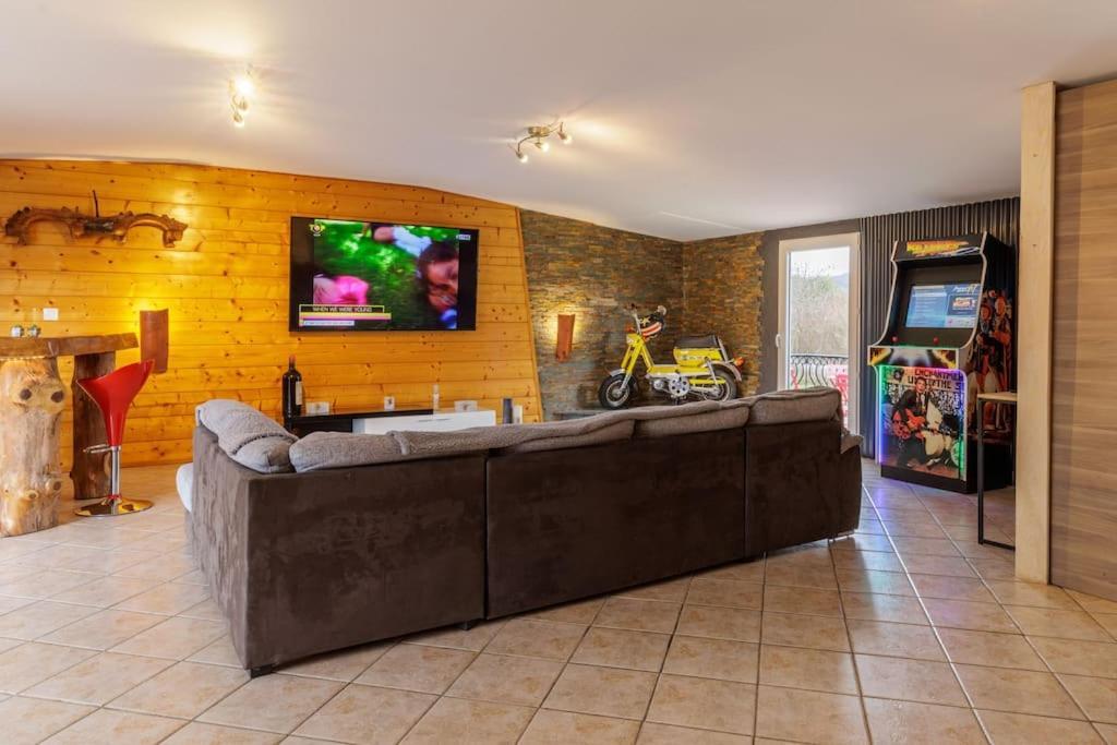 Le Garage Holiday home *